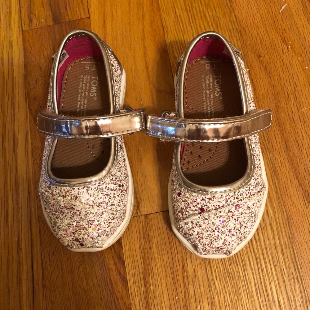 Toddler Mary Jane Toms